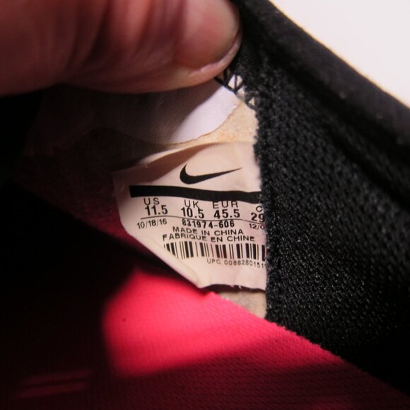 Nike Black and Burgundy Athletic Shoes - Picture 7 of 7